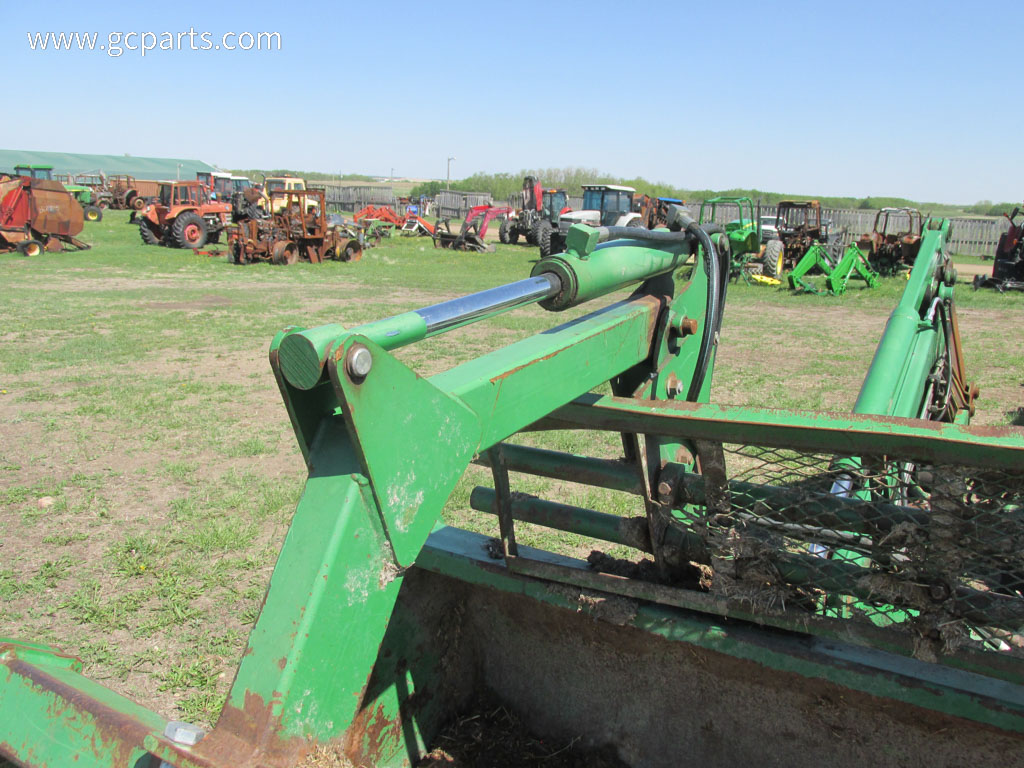 741 LOADER 8FT W/ GRAPPLE